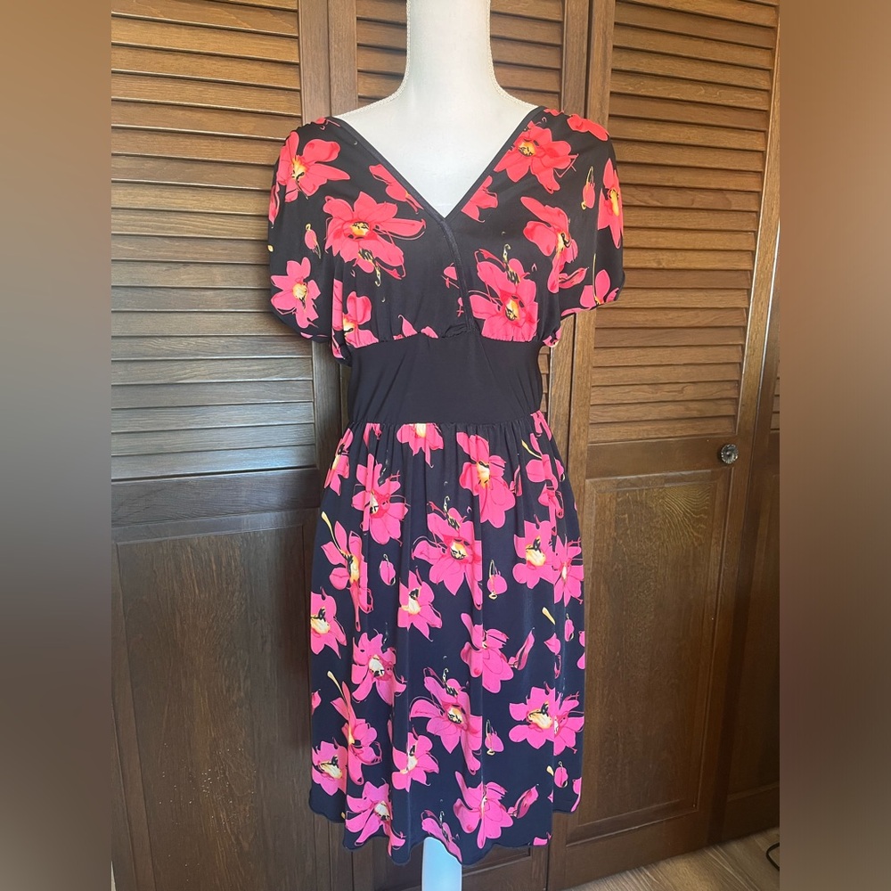 🌺3/$12 S.H.E. Dress Black w/Red & Yellow Floral size L